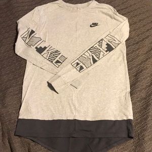 NIKE TEE 😈
